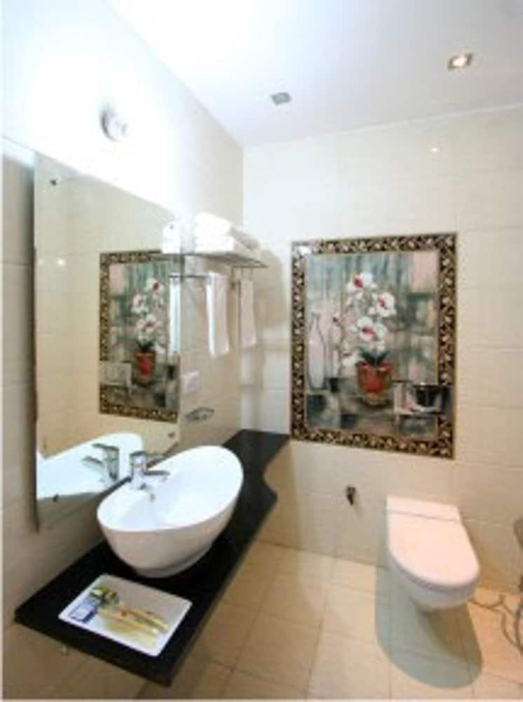 Dewdrop Intercity Hotel Delhi  Extérieur photo
